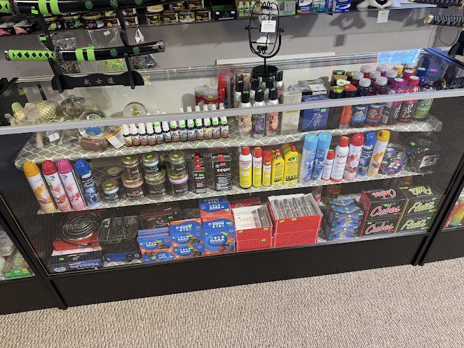 Fume smoke shop in Riverdale