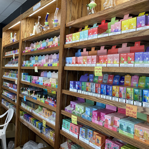 FyreFlame Smoke Shop in Columbus