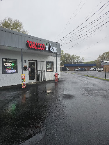 Gibbon Tobacco and vape in Charlotte