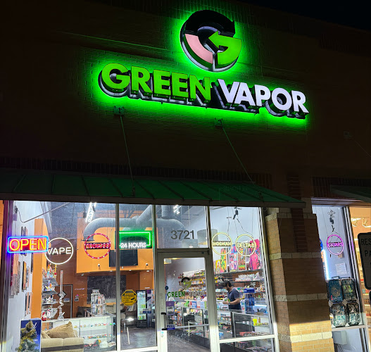 Green Vapor & Smoke Shop in Addison