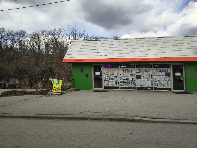 Happy Dragon Beer & Smoke Shop in Pittsburgh