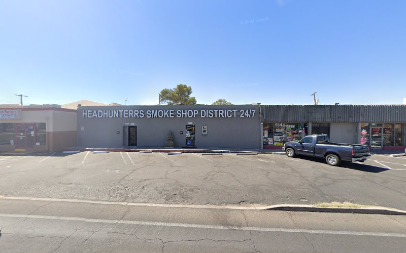 Headhunters Smoke Shop in Tucson