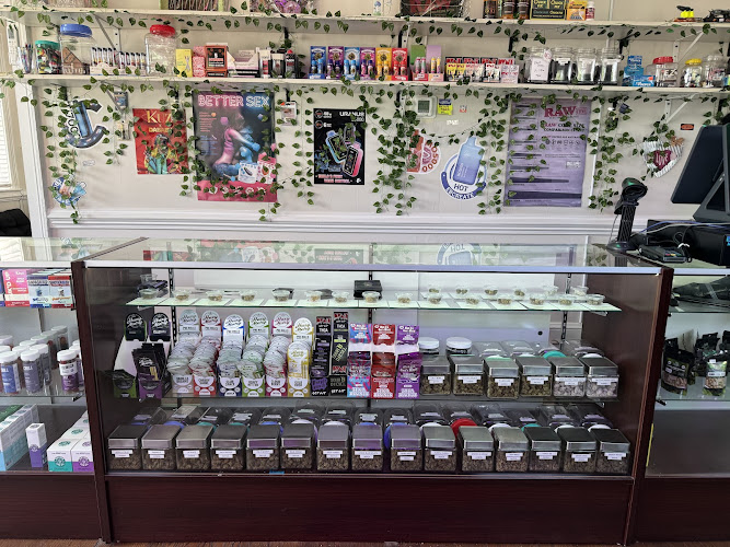 Hemp House Head Shop in Clayton