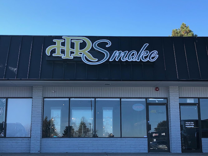 High Roller Smoke and Vape in Lakewood