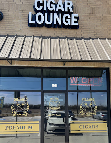 Hillside Cigar Lounge in DeSoto