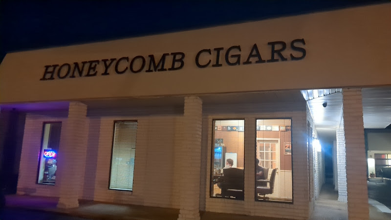 Honeycomb Cigars in Waco