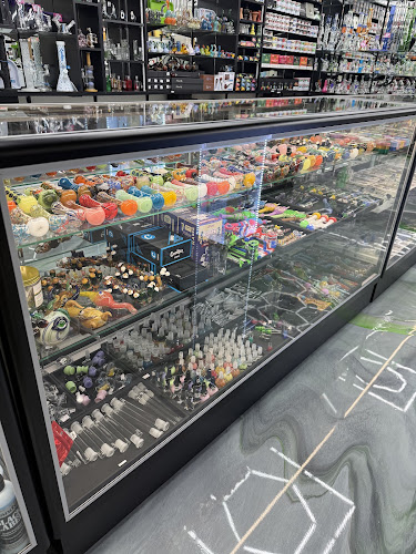 hot spot smoke shop in Seattle