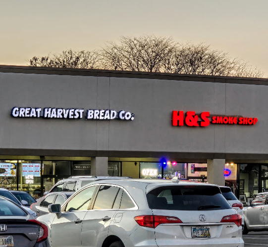 H&S Smokeshop in Upper Arlington