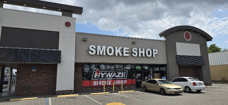 HYWAZE Smoke Shop in Orlando