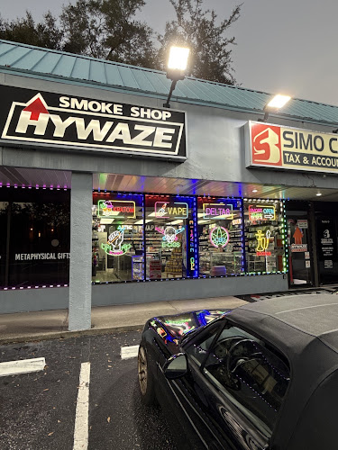 HYWAZE Smoke Shop in Tampa