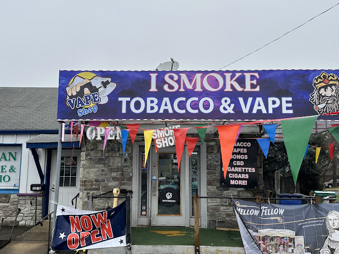 I Smoke Tobacco & Vape in Willow Grove