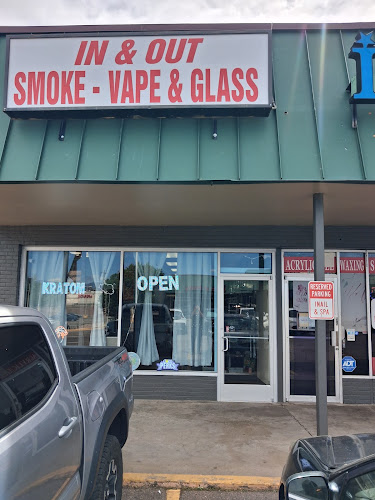 IN & OUT Vape and Smoke Shop in Lakewood