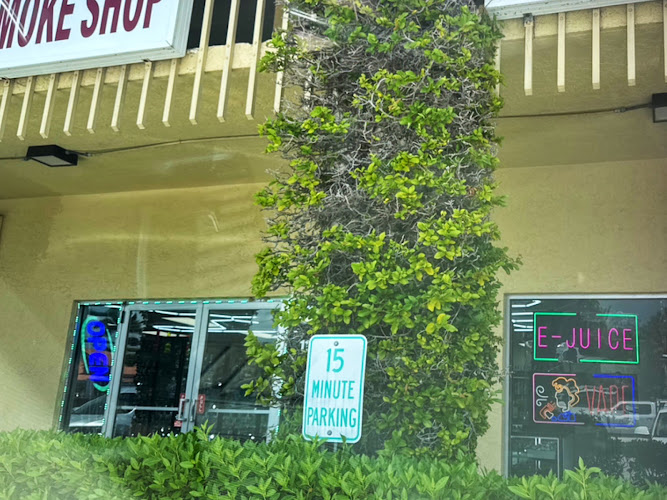 Infinity Smoke and Vape in North Palm Beach