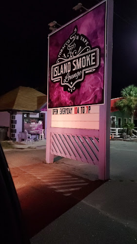 Island Smoke Lounge in Supply