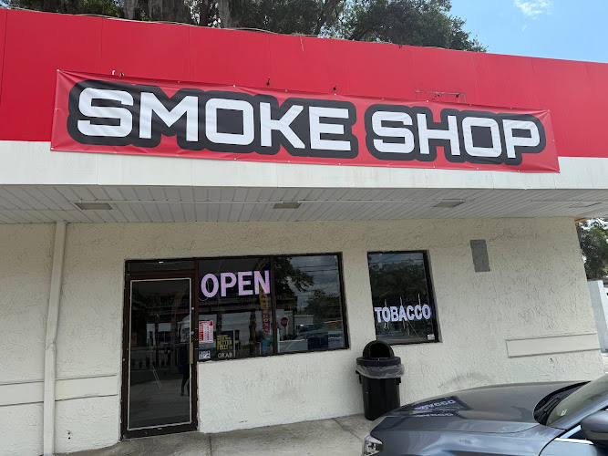 Jay You Smoke Shop in Jacksonville