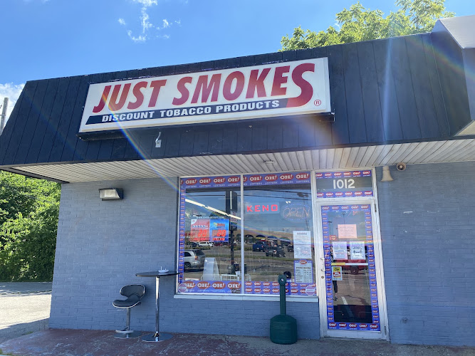 Just Smokes in Springfield