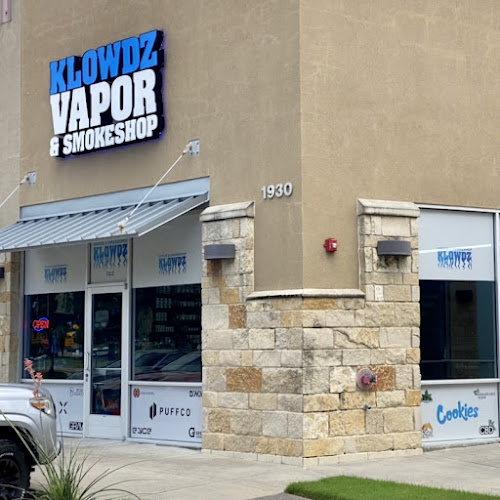 KLOWDZ Vapor & Smokeshop in Frisco