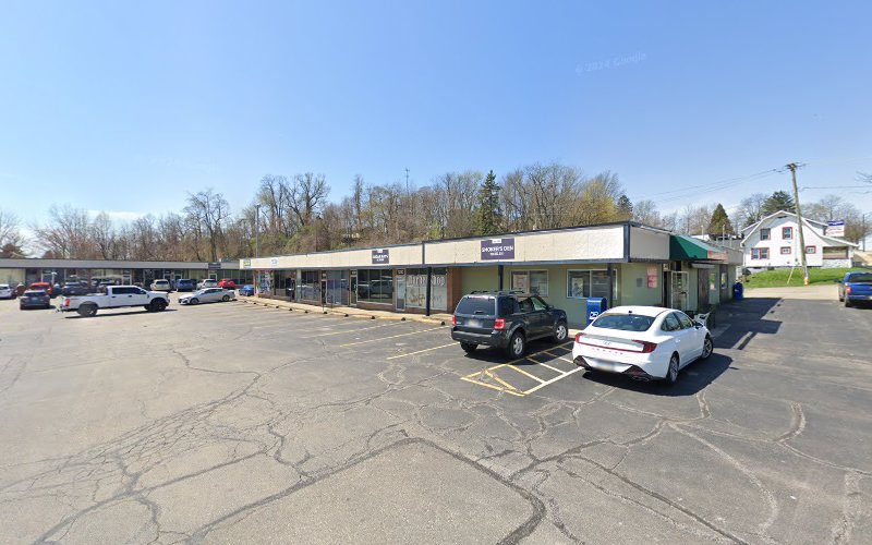Legendary Smoke Shop & Pod in Akron