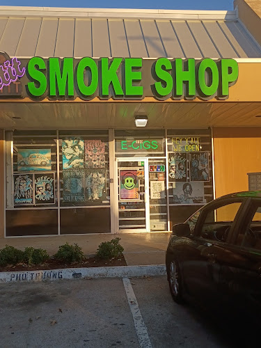LiTiT SMOKE SHOP in Richardson