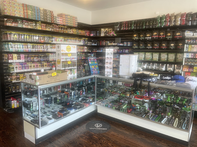 Love smoke shop in Exeter