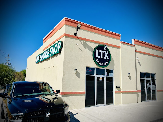 Ltx Smoke Shop in Laredo