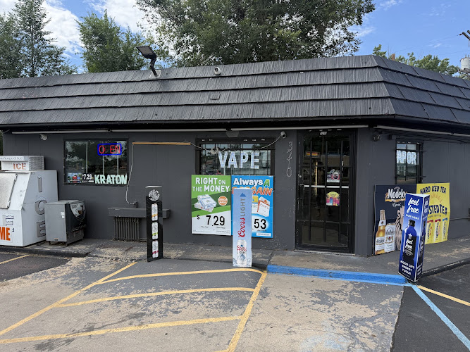 Luvly Market Beer & Vape Shop in Greeley