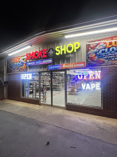 Lux Clouds Tobacco and Vape in Valdese