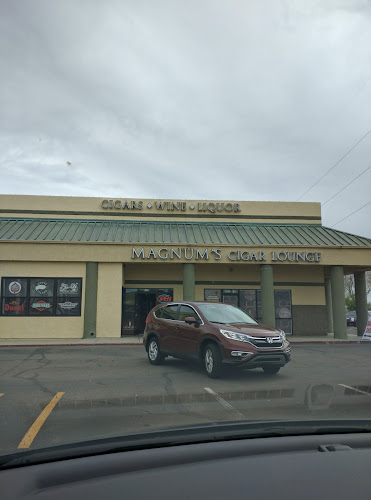 Magnum's Cigars Wine & Liquor in Phoenix