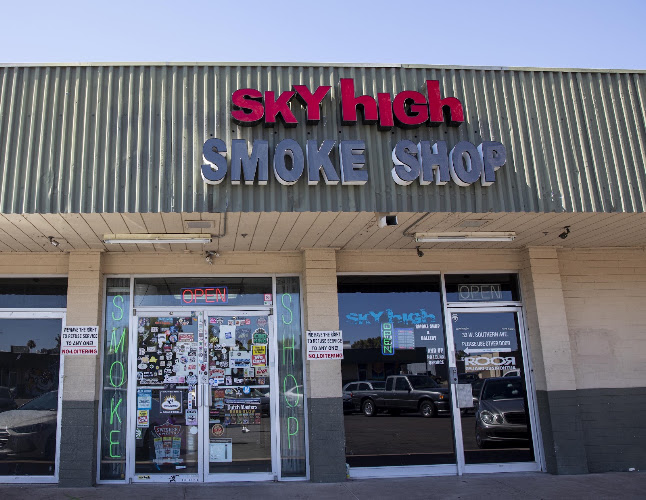 Main On Mill Smoke Shop in Tempe