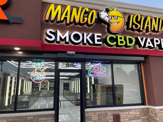 Mango Island Smoke Shop in Houston