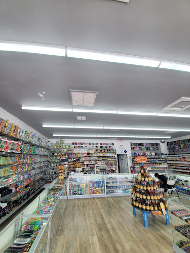 M&B Smoke Shop in Orlando