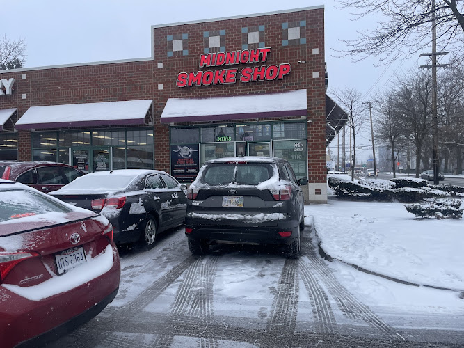 Midnight Smoke Shop in Cleveland