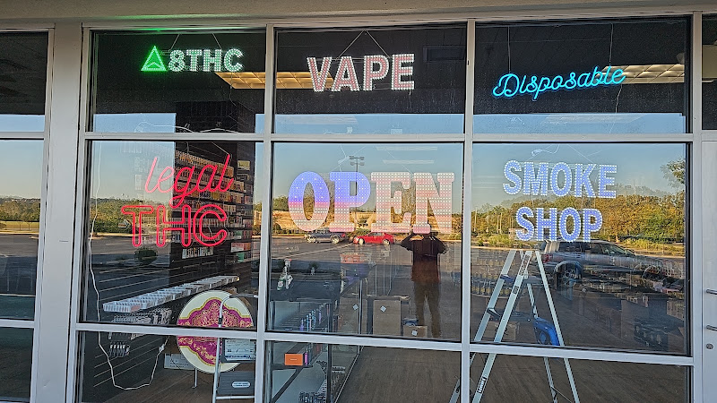 Milford smoke shop in Milford