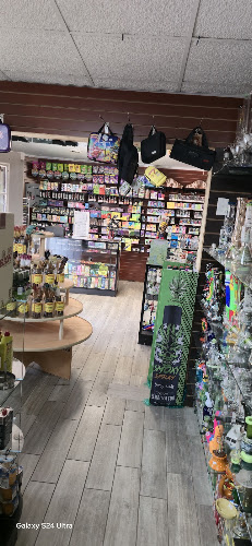 monaca vape & tobacco shop in Monaca