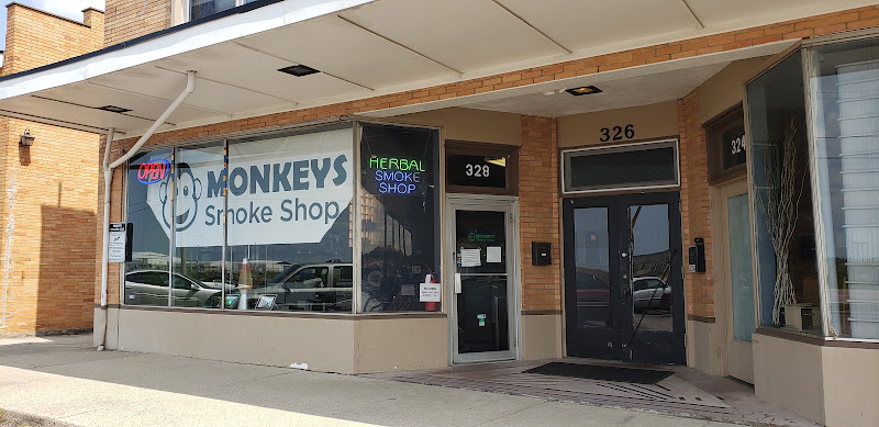 Monkeys Smoke Shop in Vandalia
