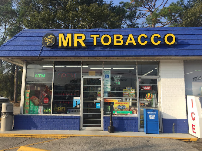 Mr Tobacco / expressway in Wilmington