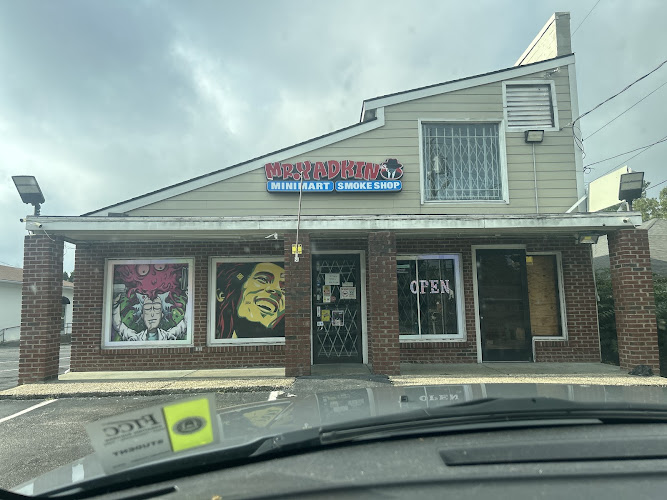 Mr.Yadkin Mini Mart & Smoke Shop in Fayetteville