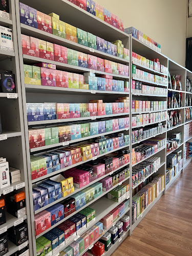 NicHut Smoke & Vape in Burlington