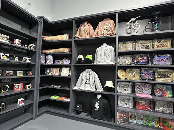 Nine Tails Smoke Shop in Pharr