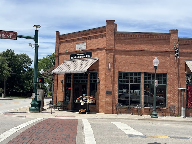 Ole Grapevine Cigar & Tobacco Shop in Grapevine