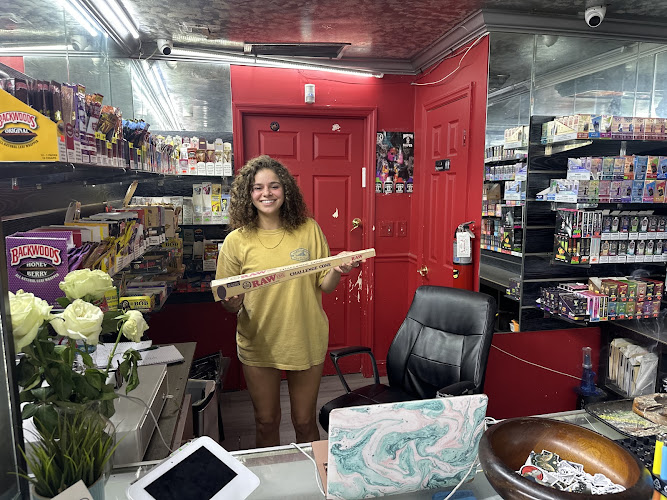 OMG Smoke Shop in Hallandale Beach