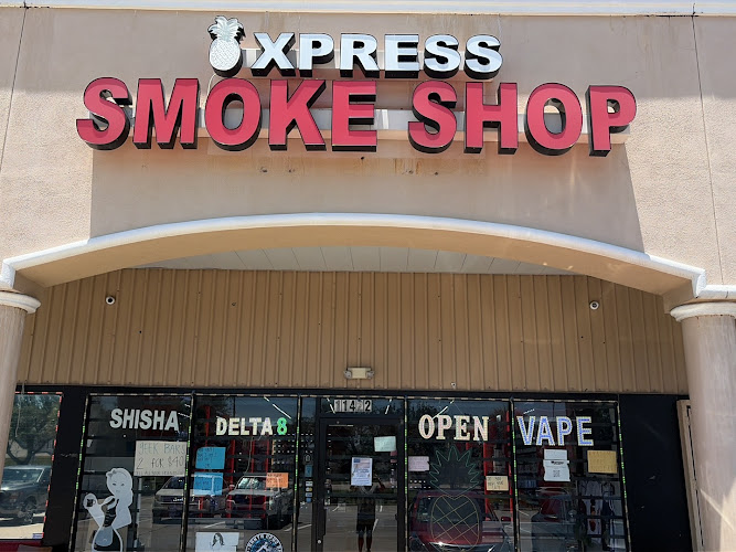 Pineapple Xpress Smoke Shop in Jersey Village