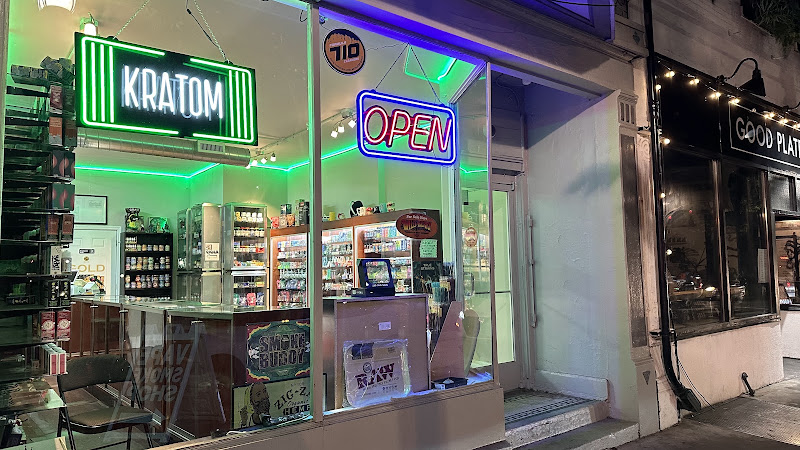 Popular Smoke & Vape in Cincinnati