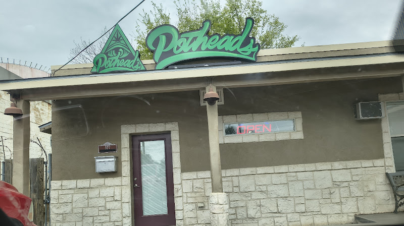 Potheads Smoke Shop in San Antonio