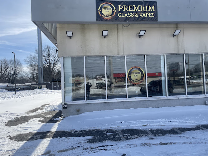 Premium glass & vapes in Marion
