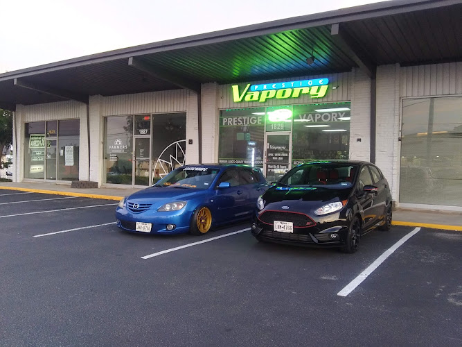 Prestige Vape & More in Universal City
