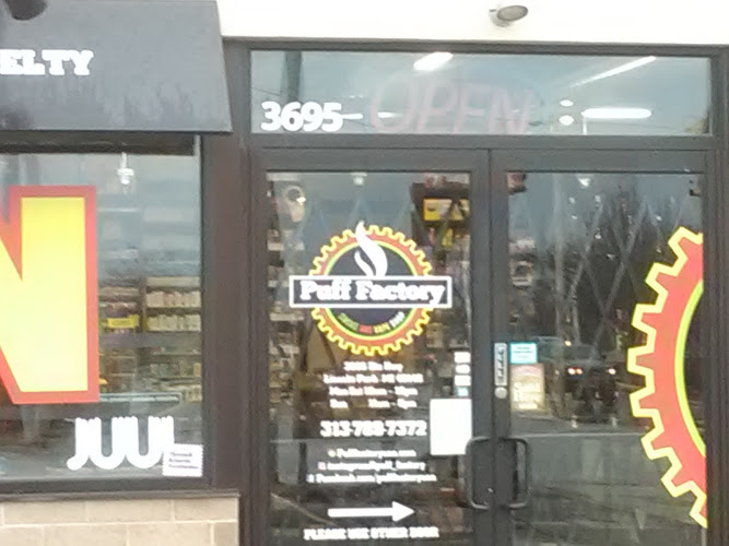 Puff Factory in Lincoln Park