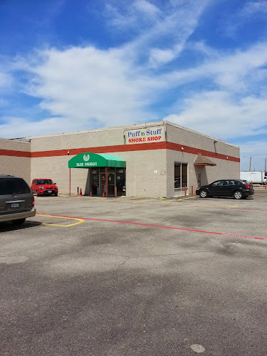 Puff n Stuff Smoke Shop in Dallas