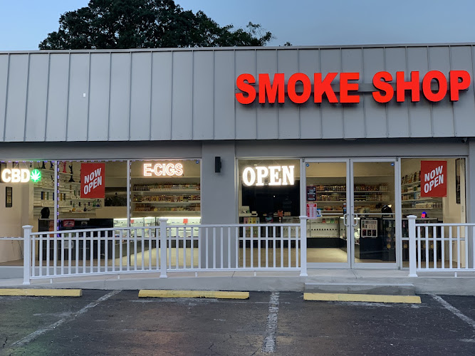 Puff & Stuff Smoke Shop in Lakeland