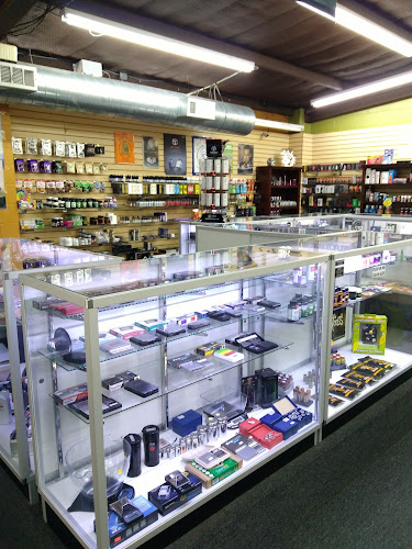 Puff's Smoke Shop in Channelview